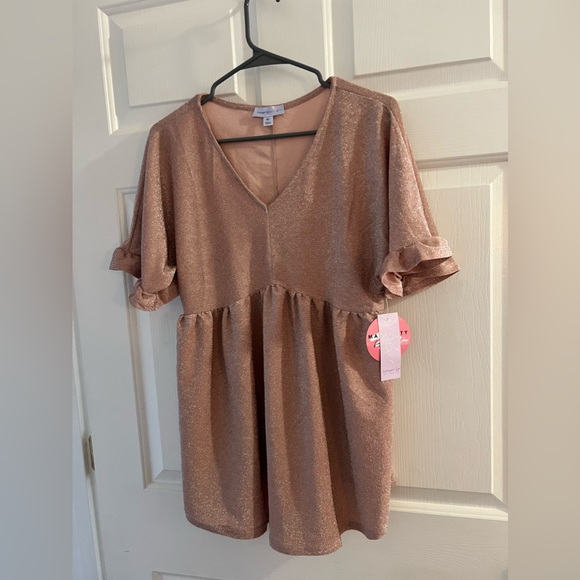 Shimmery Juniper Ln Maternity Top 🔥NWT🔥 - Picture 2 of 7